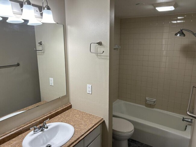 Building Photo - 6578 Lake Rd