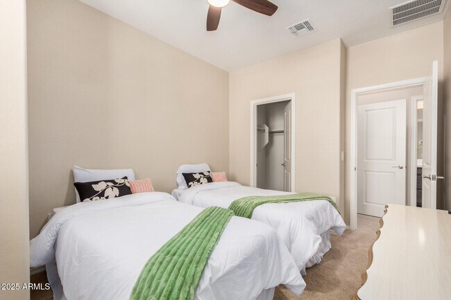 Building Photo - 2631 S Sulley Dr
