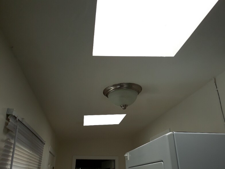 Building Photo - 19953 Haynes St