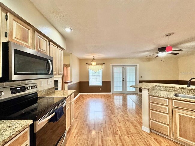 Building Photo - 5333 Casa Nueva Dr