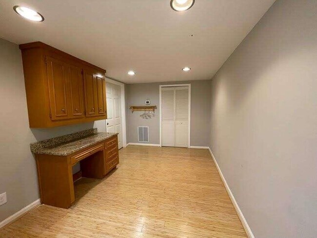 Building Photo - 6134 Millstone Run