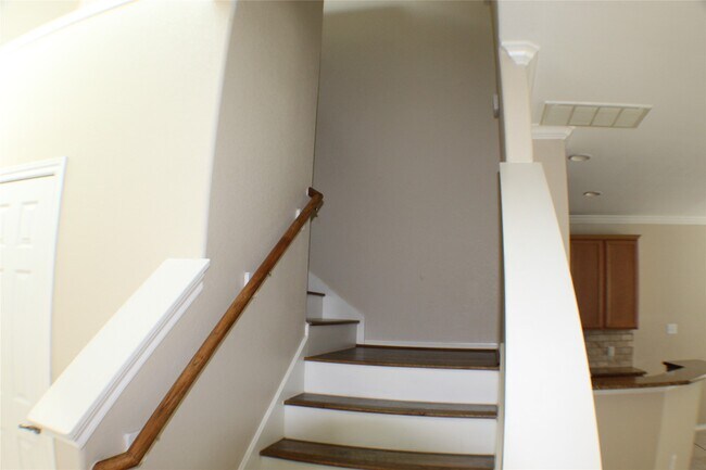 Building Photo - 6431 Densberry Ln