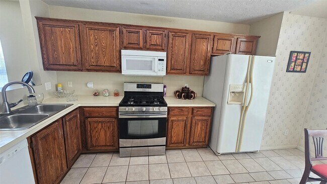 Building Photo - 21435 Park Mill Ln