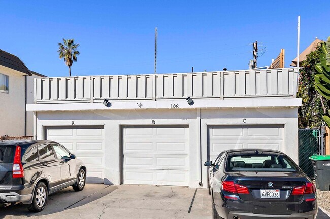 Building Photo - 128 W Escalones