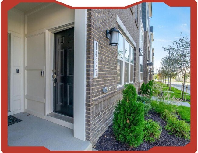 Building Photo - 14955 River Walk Way