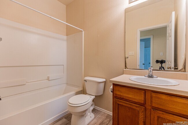Building Photo - 7226 Golf Way