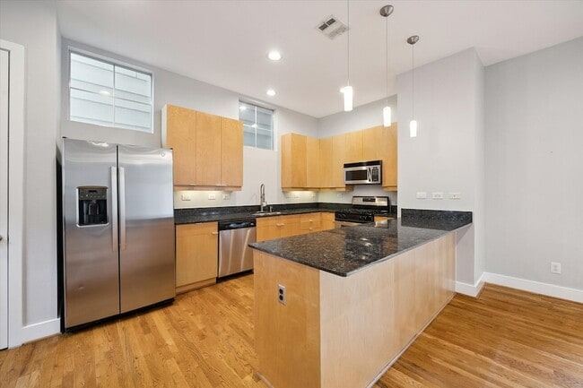 Building Photo - 4333 O'Reilly