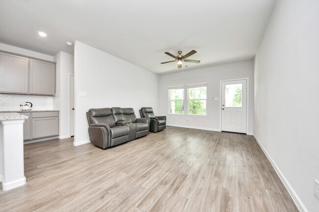 Building Photo - 68 Valiant Ridge Trail