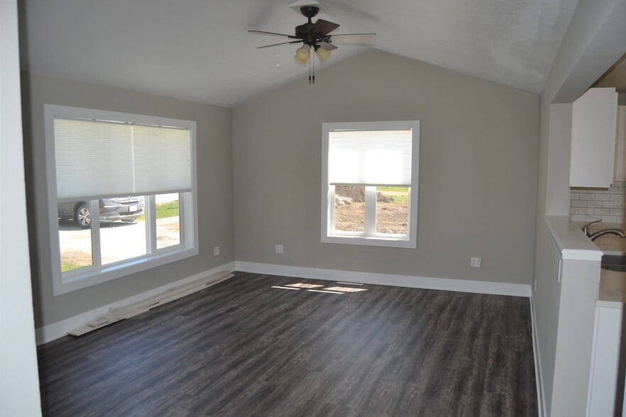 Living room - 212 Wilson St