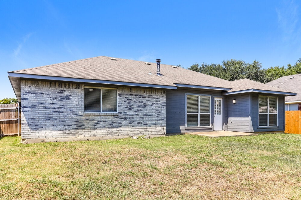 Building Photo - 1502 Killdee Ct