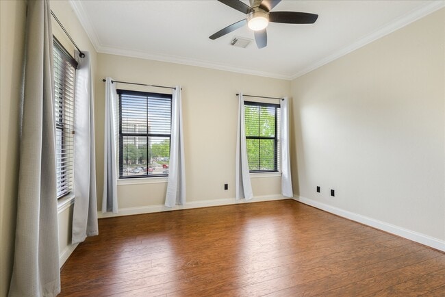 Building Photo - 3034 Orchard Ct