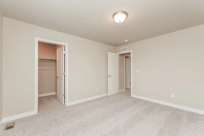 Building Photo - 15231 Arriba Dr
