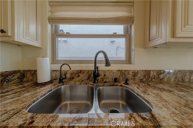 Building Photo - 525 15th St