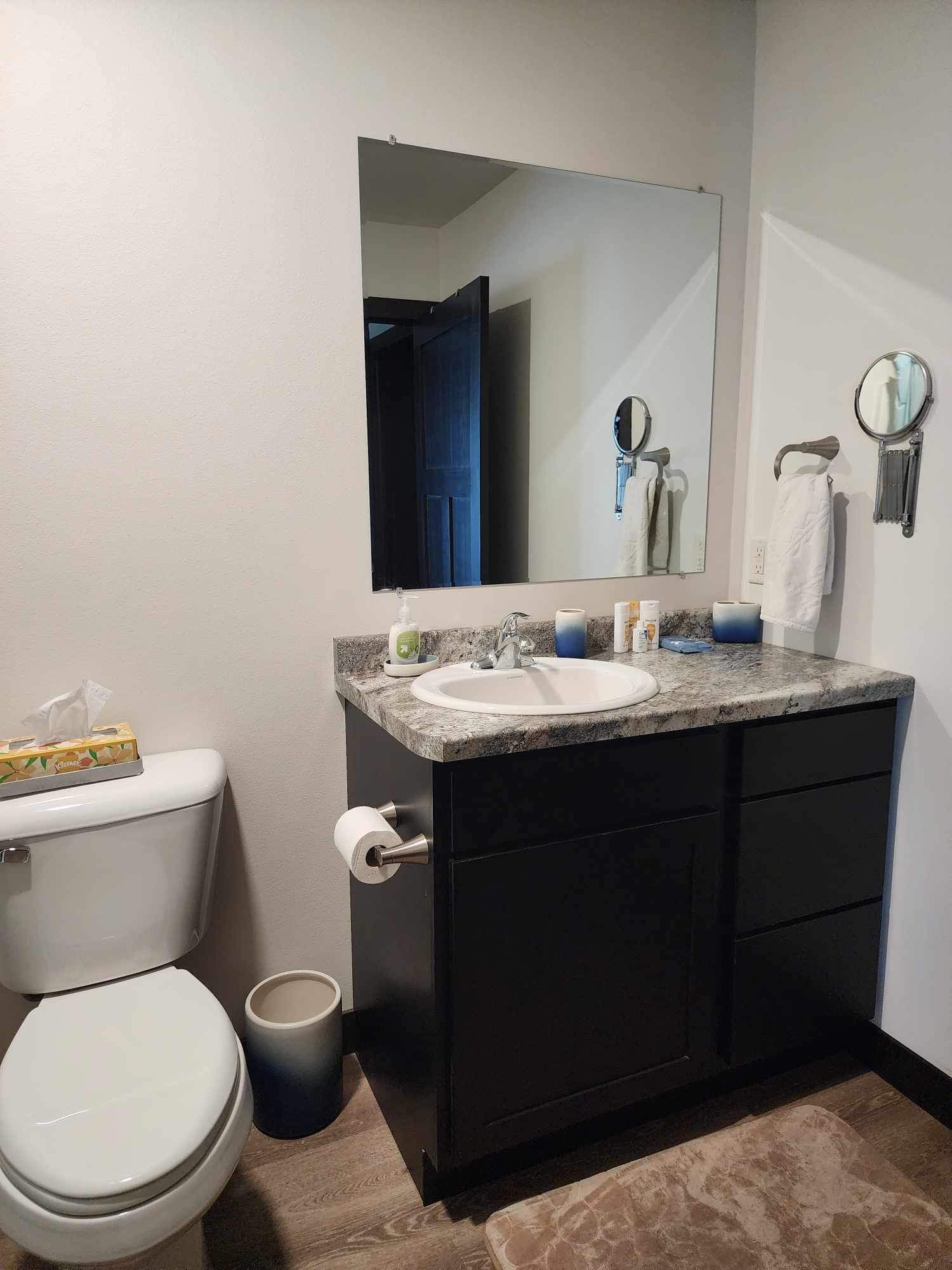 Building Photo - 5210 Christopher Dr