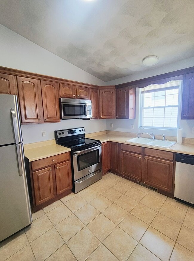 Building Photo - *****Providence/Mount Pleasant – Single Fa...
