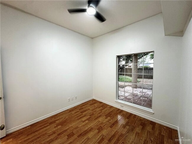 Building Photo - 19 N 47th St