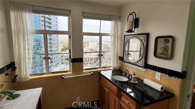 Building Photo - 800 E Ocean Blvd