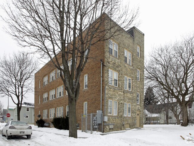 Building Photo - 1902 W Brown St