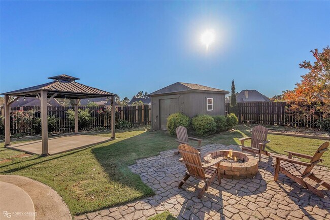 Building Photo - Rental Property in Benton