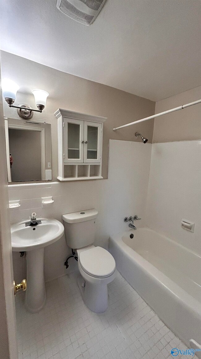 Building Photo - 6407 Marsh Ave NW