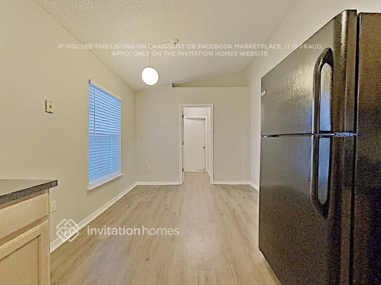 Building Photo - 19 Sterling Hill Dr