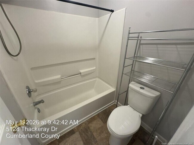Building Photo - 5128 Thackeray Dr