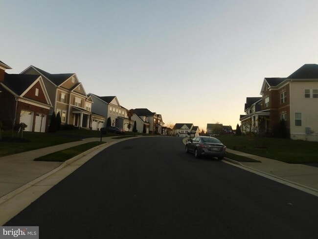 Building Photo - 23646 Glenmallie Ct