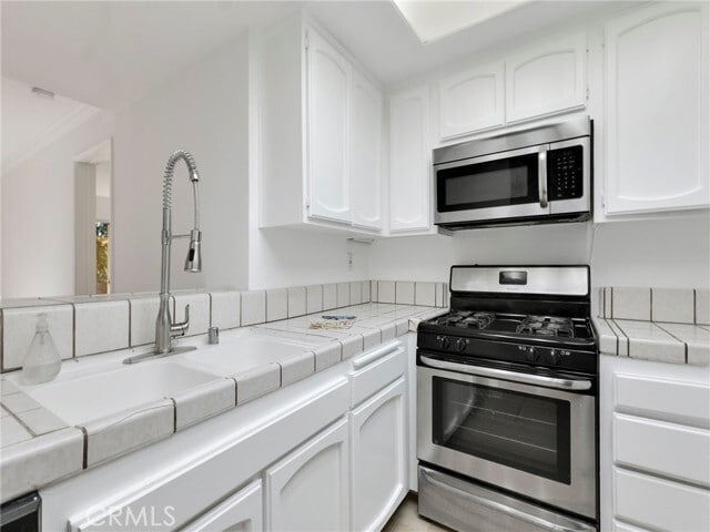 Building Photo - 7800 Topanga Canyon Blvd