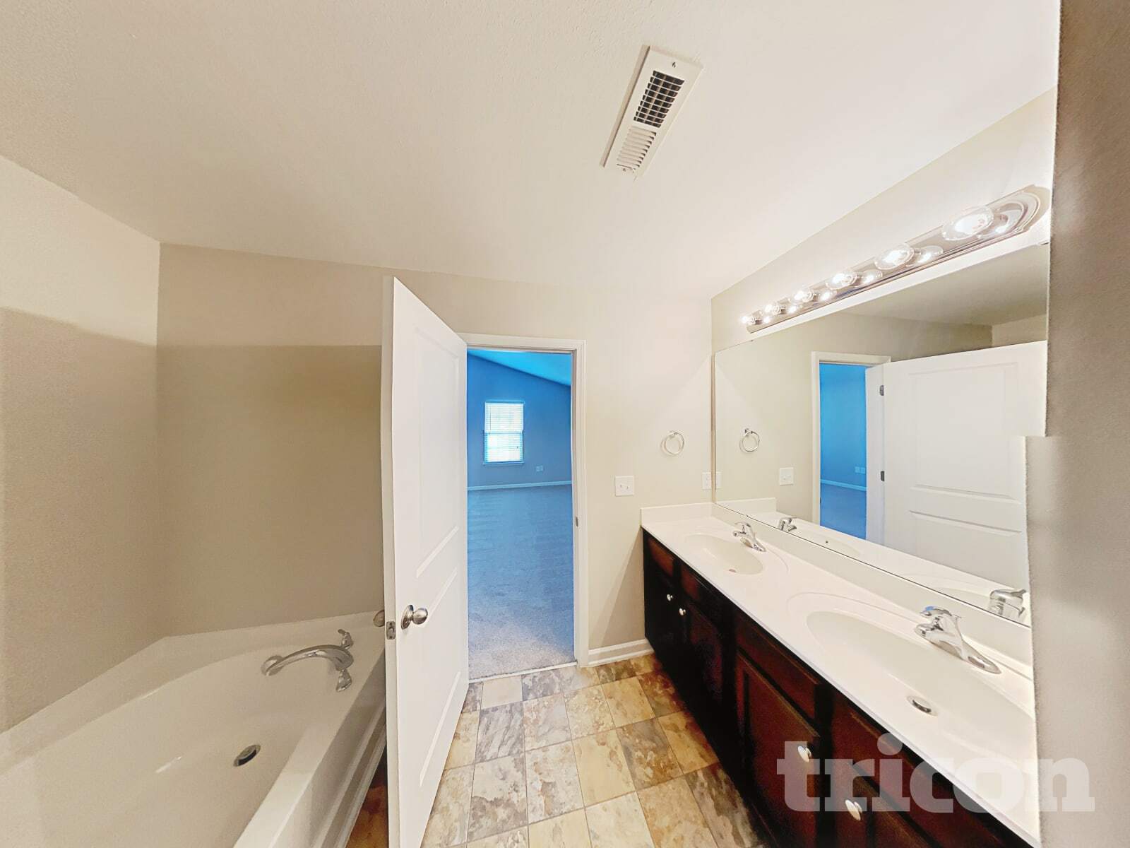 Building Photo - 1475 Scofield Ct
