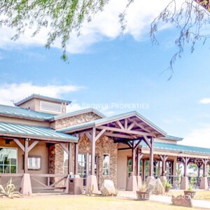 Building Photo - 1204 E Blackfoot Daisy Dr