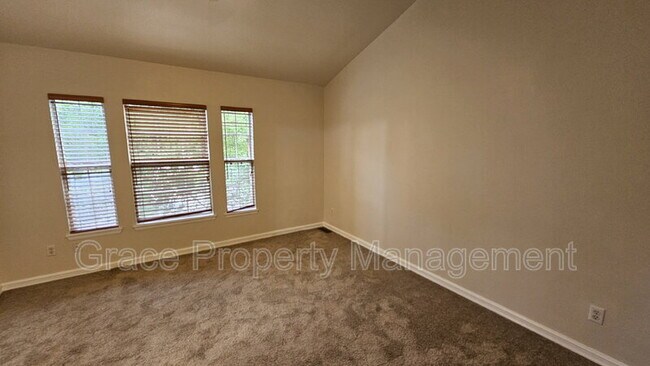Building Photo - 3033 W 107th Pl