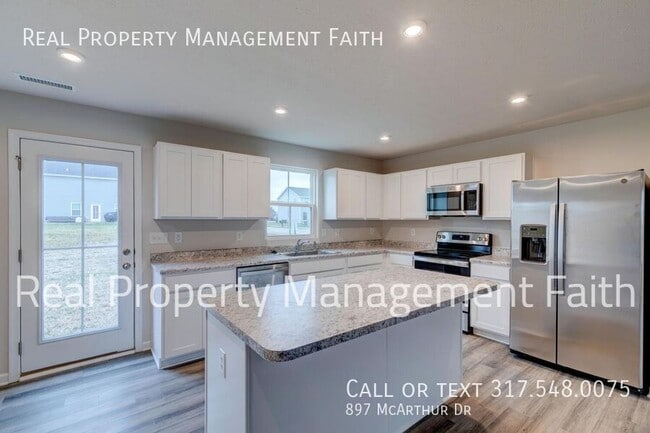 Building Photo - 897 McArthur Dr