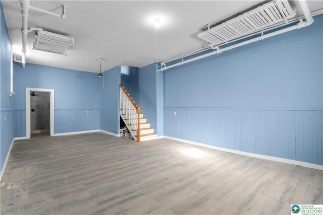 Building Photo - 746 N Washington St