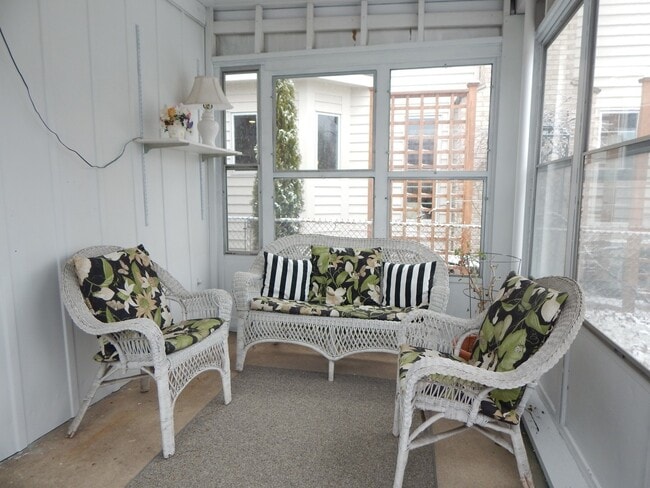 Building Photo - 1107 Santa Rosa Ave