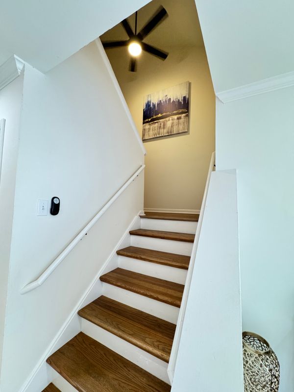 Building Photo - 2680 Greentree Dr SE
