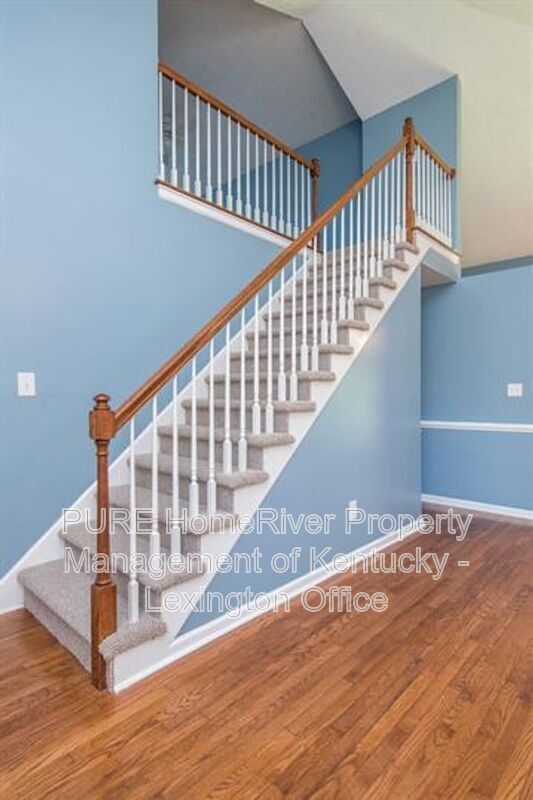 Building Photo - 296 Forest Hill Dr