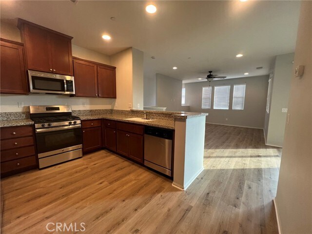 Building Photo - 16001 Chase Rd