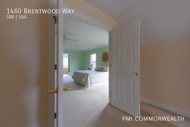 Building Photo - 1460 Brentwood Way