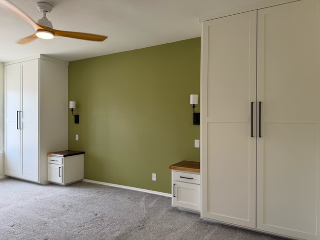 Building Photo - 8103 Waterfowl Ave