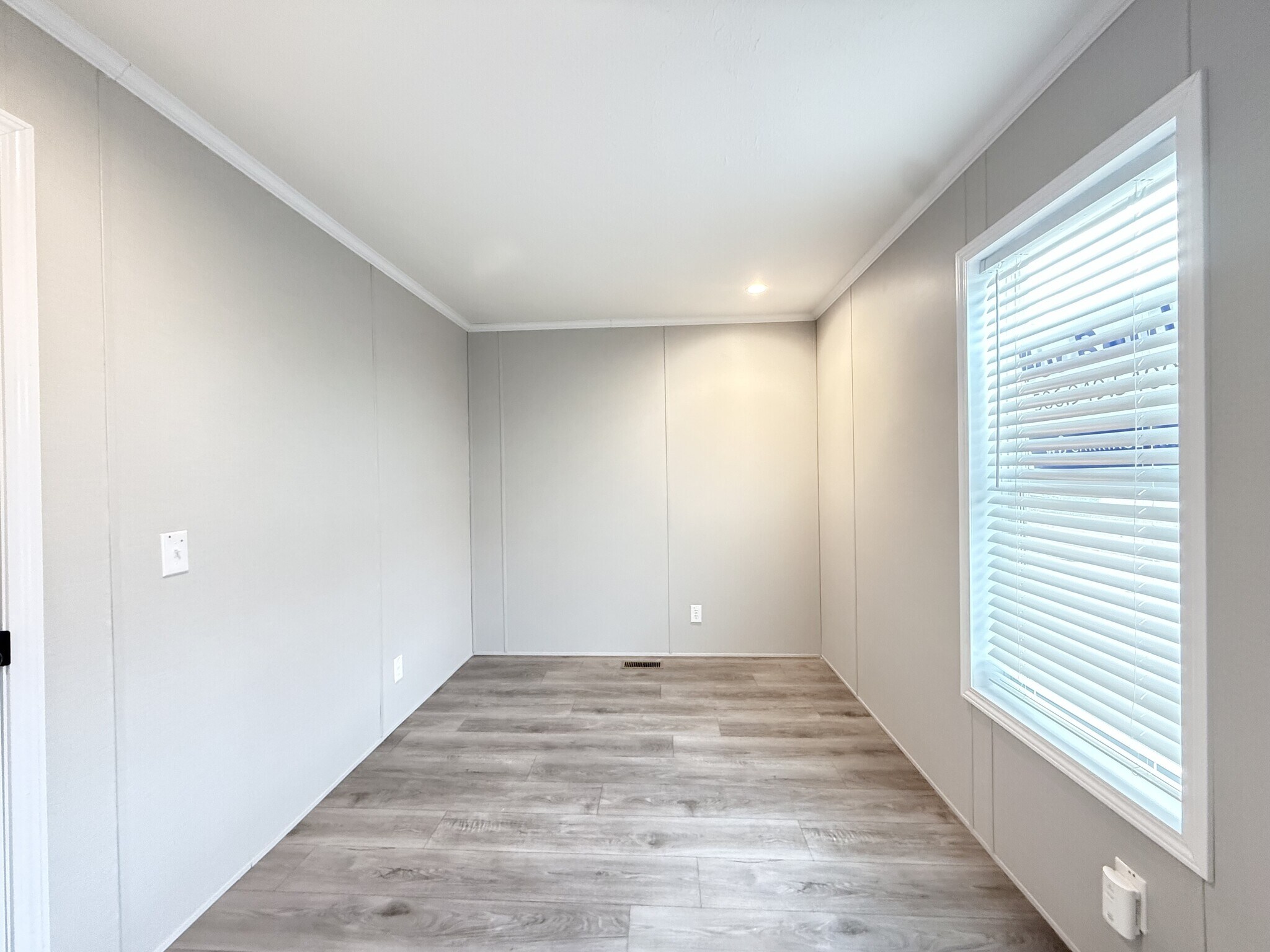 Building Photo - 29649 Cambridge Ct