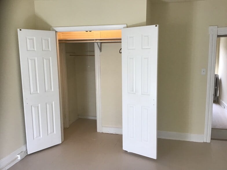 Bedroom Closet open - 253 W 31st St