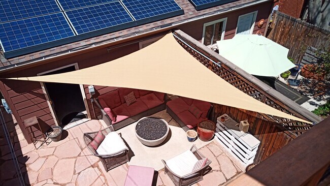 Building Photo - 2415 Vine St