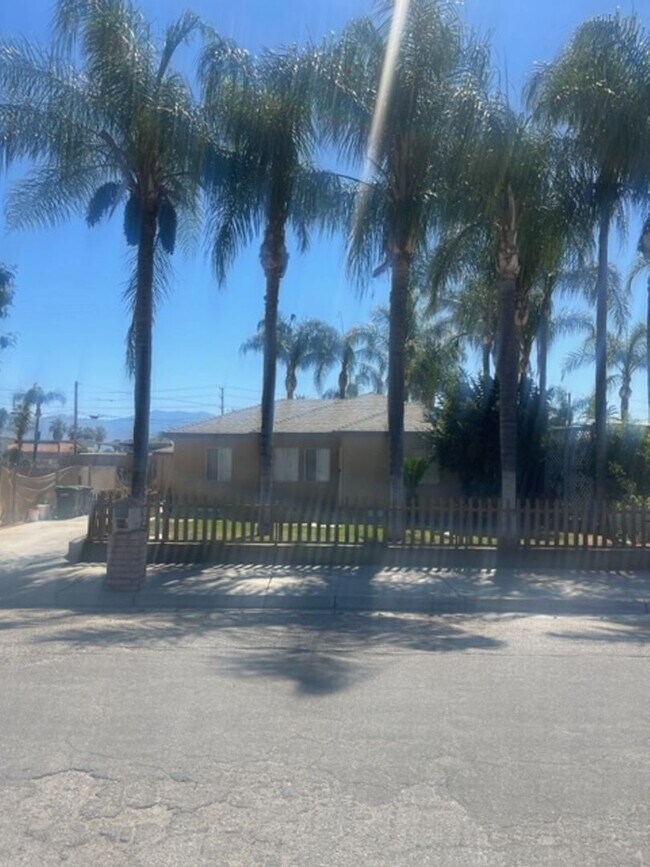 Building Photo - New Rental Home