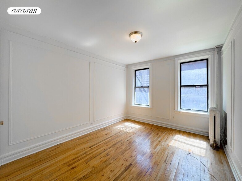 Building Photo - 665 W 160th St