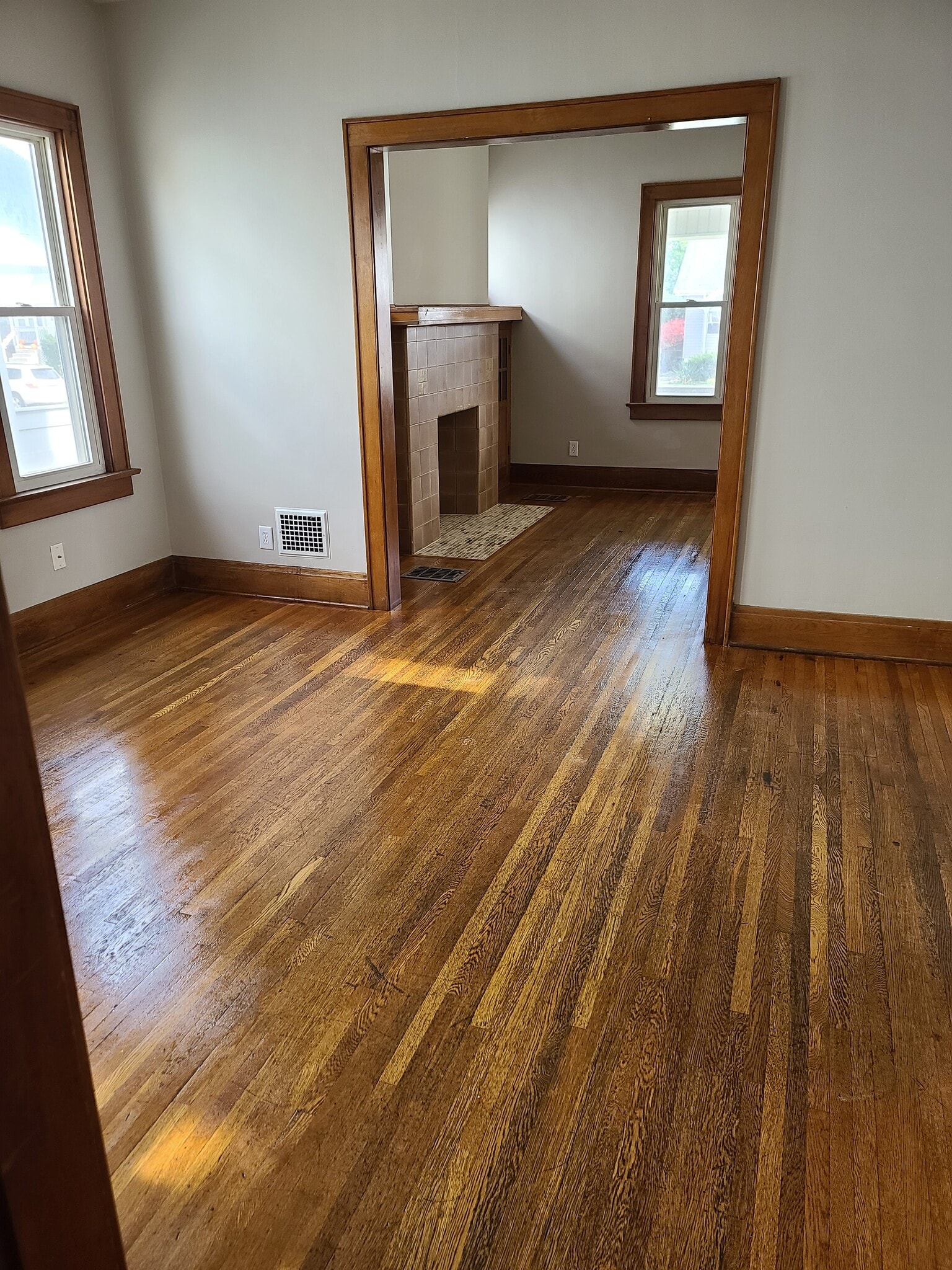 Building Photo - 111 Haldy Ave