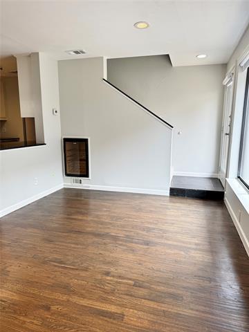 Building Photo - 4320 Cole Ave