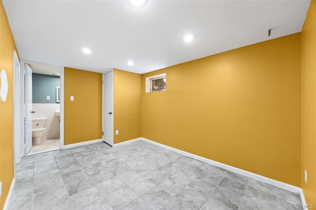 Building Photo - 2 Dale Carnegie Ct