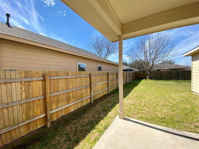 Building Photo - 3012 Tilmon Ln.
