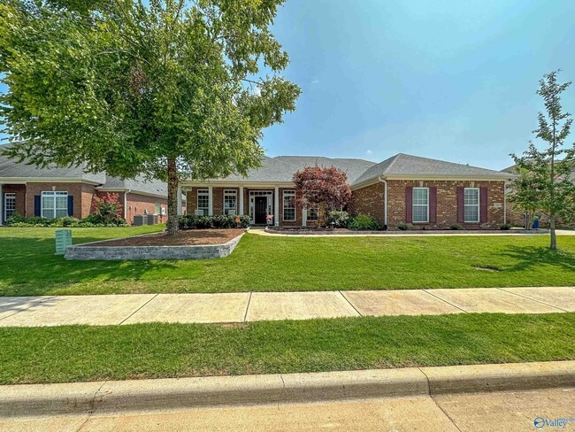 Building Photo - 2303 Palisades Ct SW