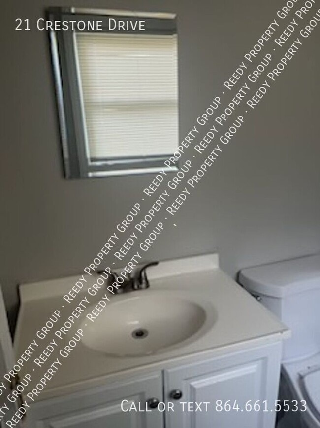 Building Photo - 21 Crestone Dr